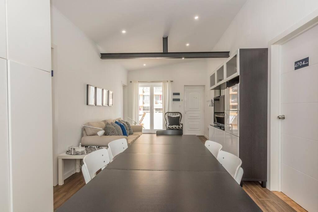 Apartment Near The Beach With Big Terrace Setúbal Eksteriør bilde